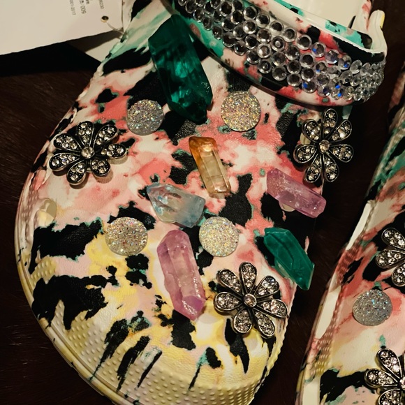 Custom Crocs - Picture 2 of 3